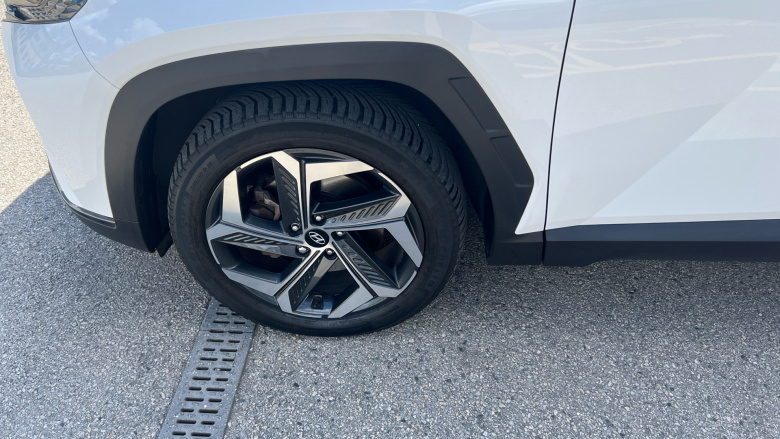 Hyundai TUCSON 1.6 TGDi Plug-in Hybrid Premium 5dr 4WD Auto Estate